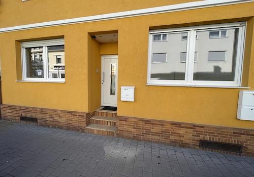 Hausansicht Straße