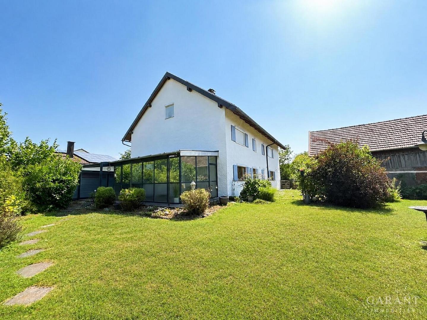 Haus Gartenansicht
