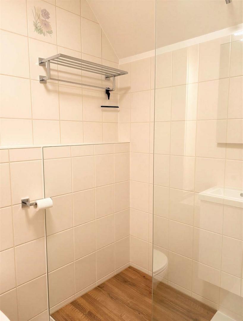 Bad-Dusche DG 