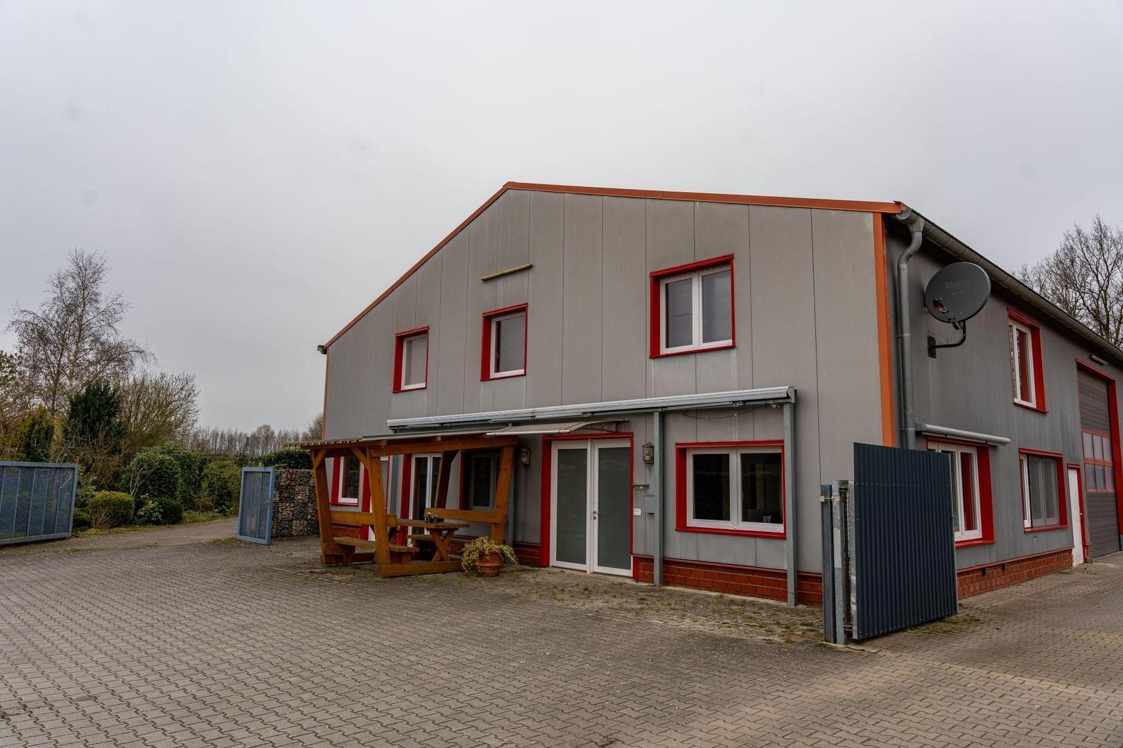 Büro Haupteingang