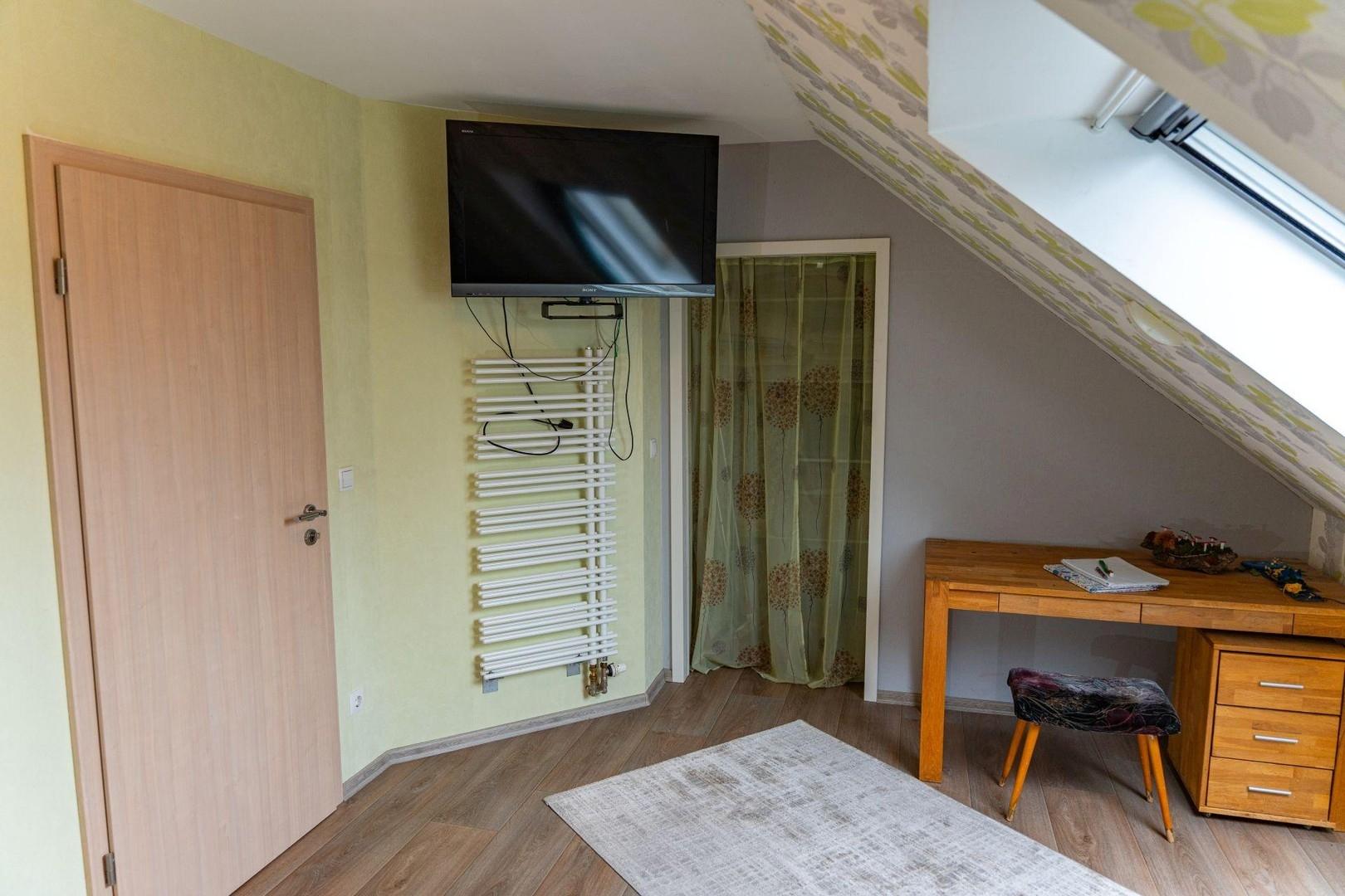 Arbeitszimmer OG