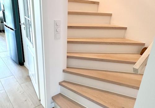 Treppe mit Echtholzbelag