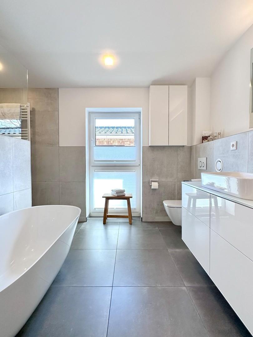 Badezimmer im OG