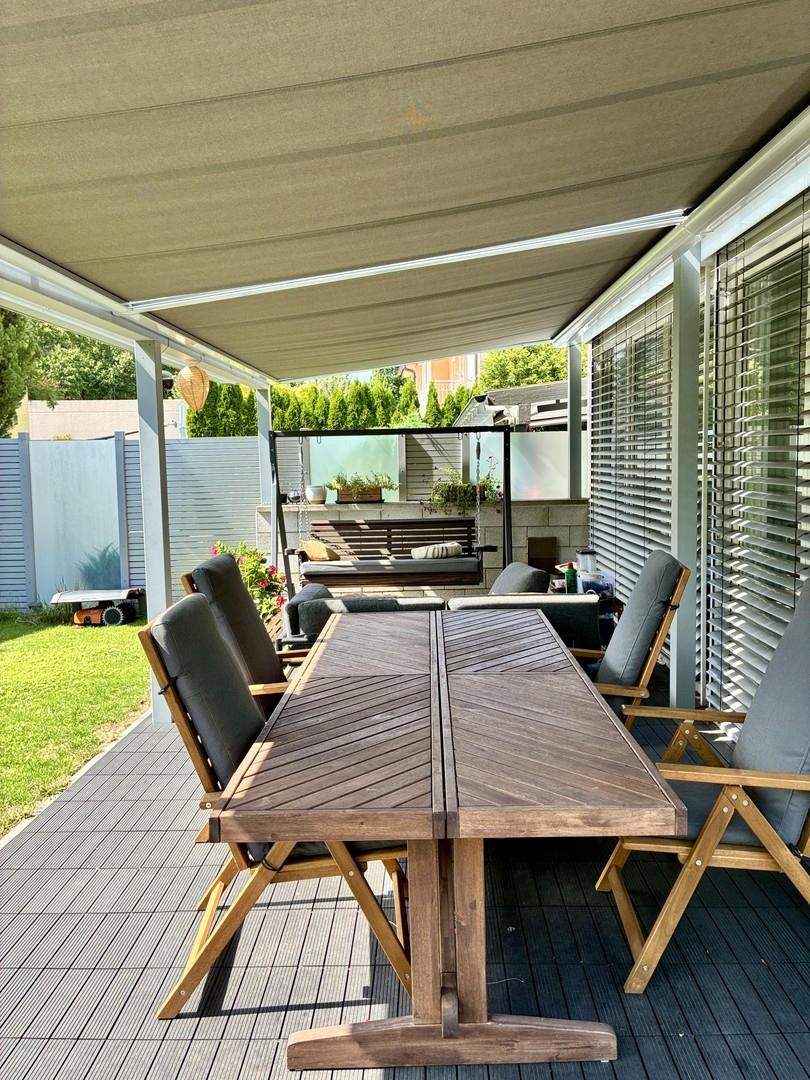 überdachte Terrasse