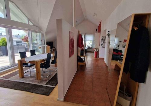 Flur, gefliest