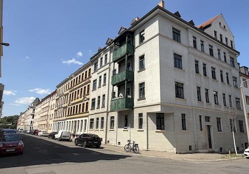 Haus mit Strasse