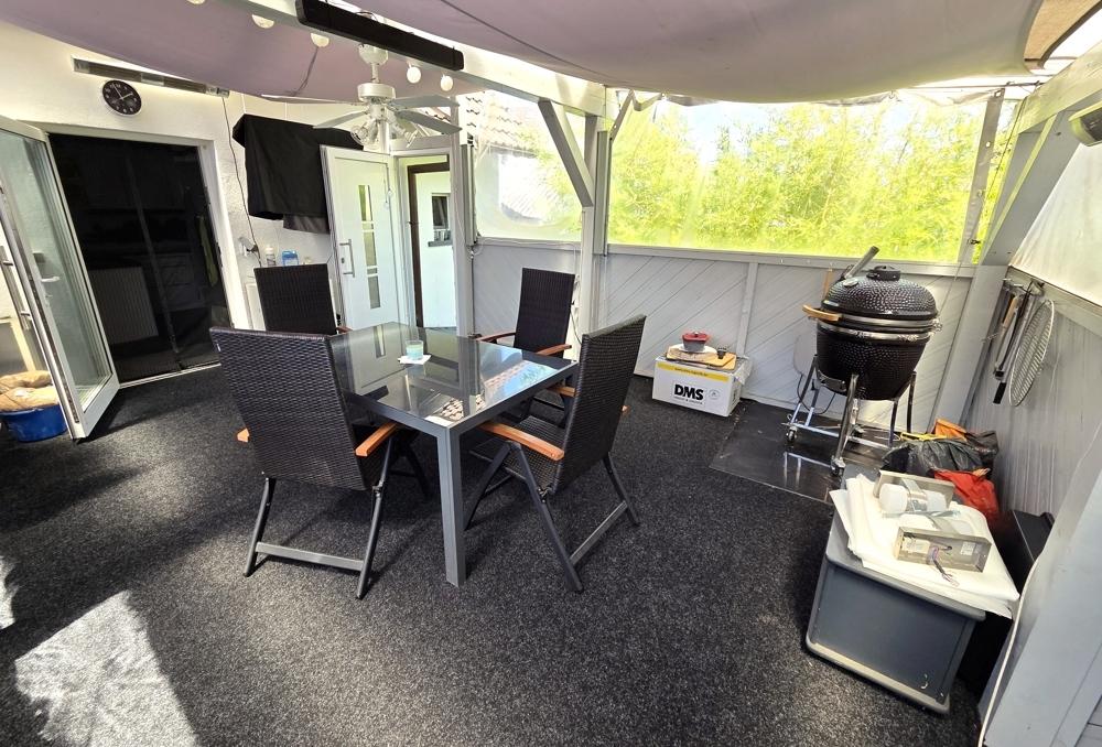 ca. 30 m² Terrassenfläche