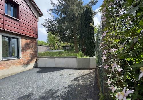 Terrasse vor dem Wohnzimmer
