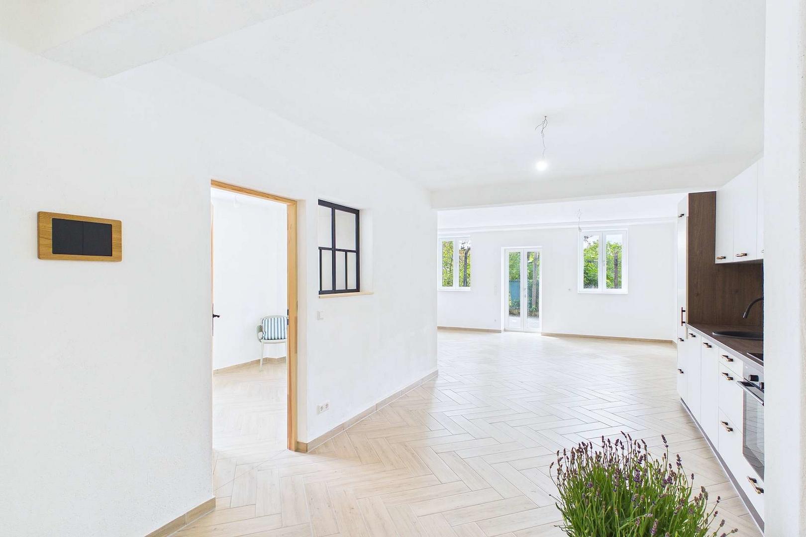Blick zum Wohnzimmer