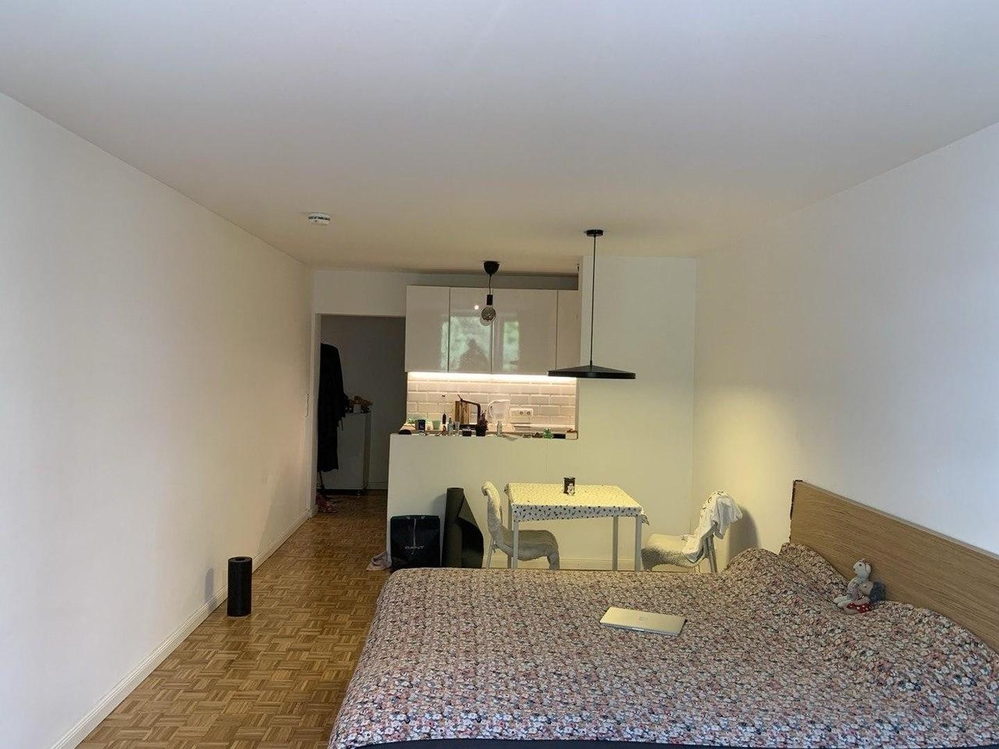Das großzügige Wohnzimmer, 2/2