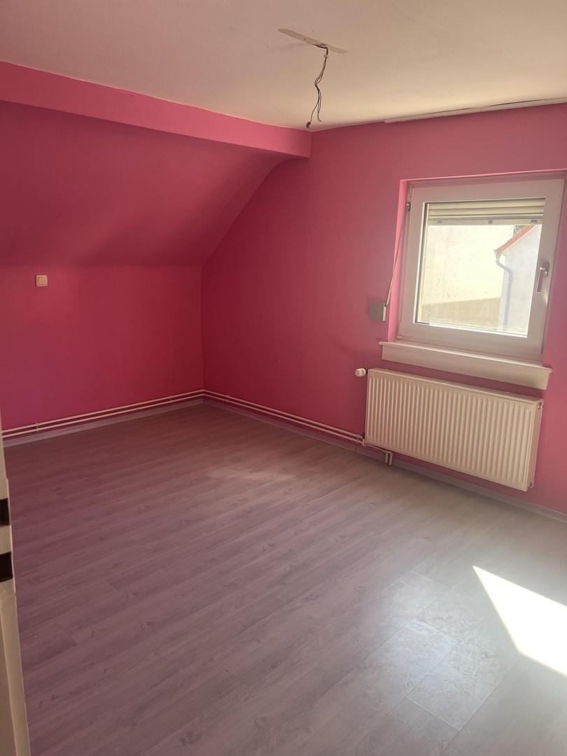 Schlafzimmer 1, 1 OG Links