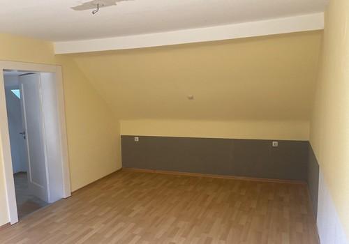 Shlafzimmer 2, 1 OG Rechts