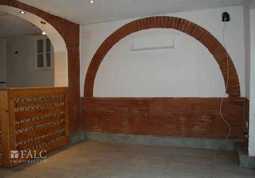 Vor der Theke rechts_Pizzeria