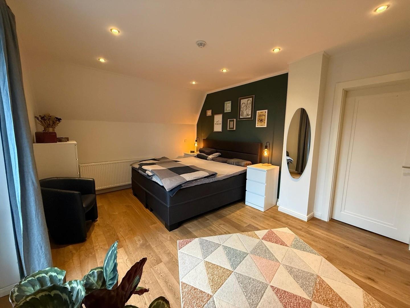 Schlafzimmer OG