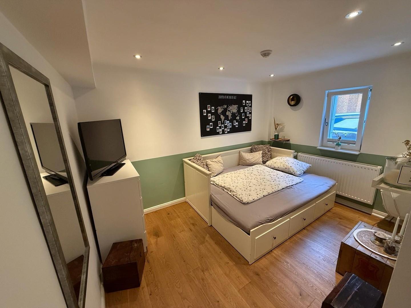 Schlafzimmer UG