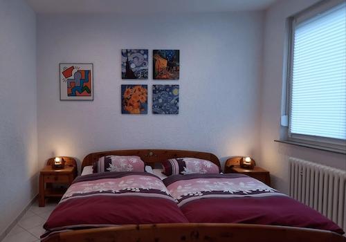 Schlafzimmer 2