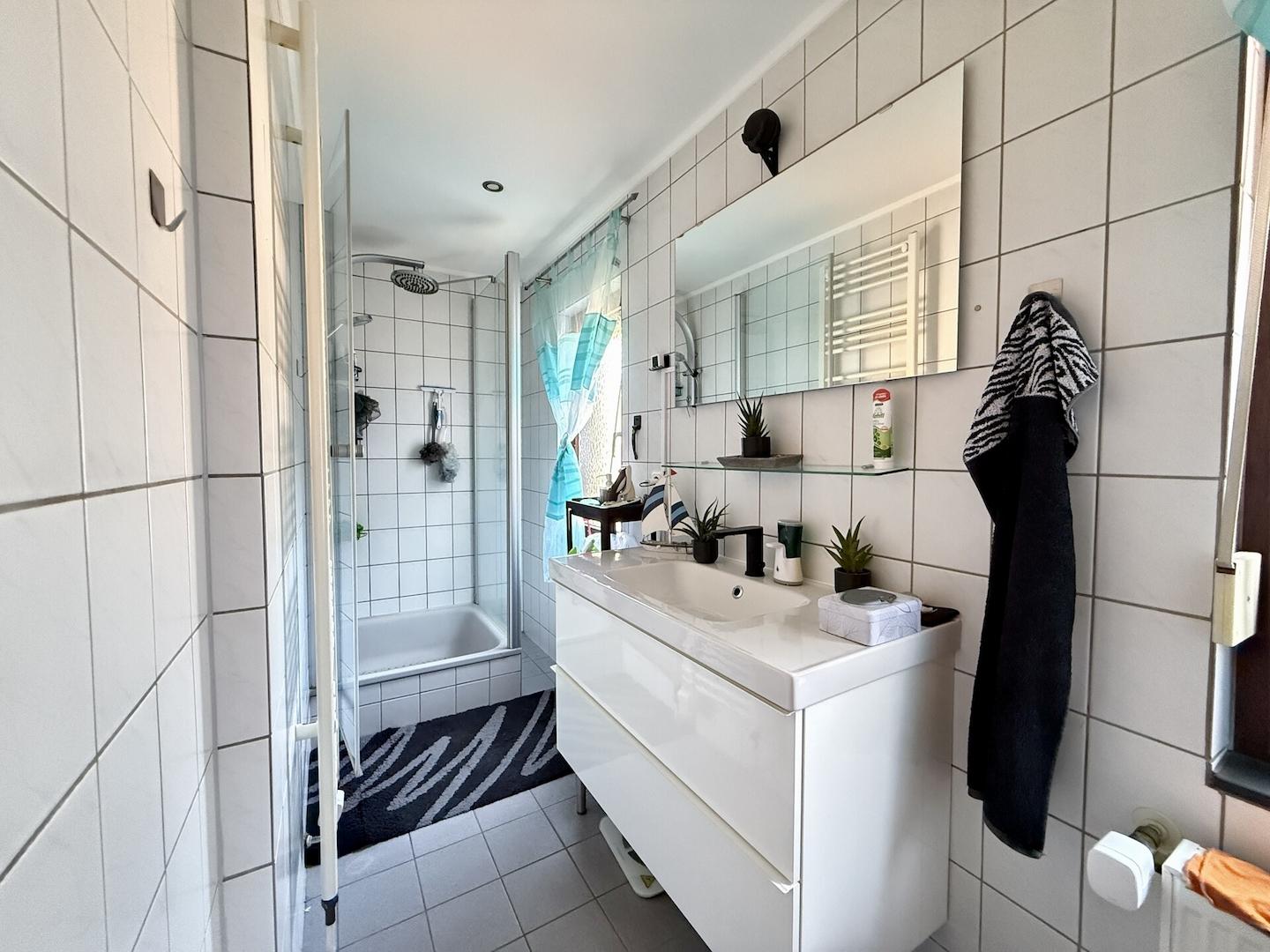 Badezimmer DG 