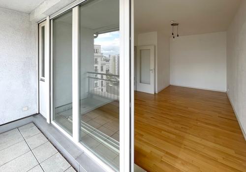 Wohnzimmer vom Balkon