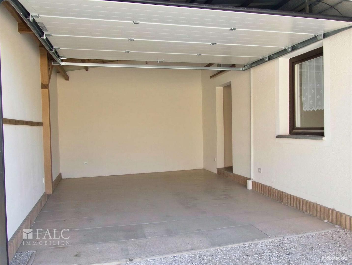 Garage Nr. 3 - KI bearbeitet