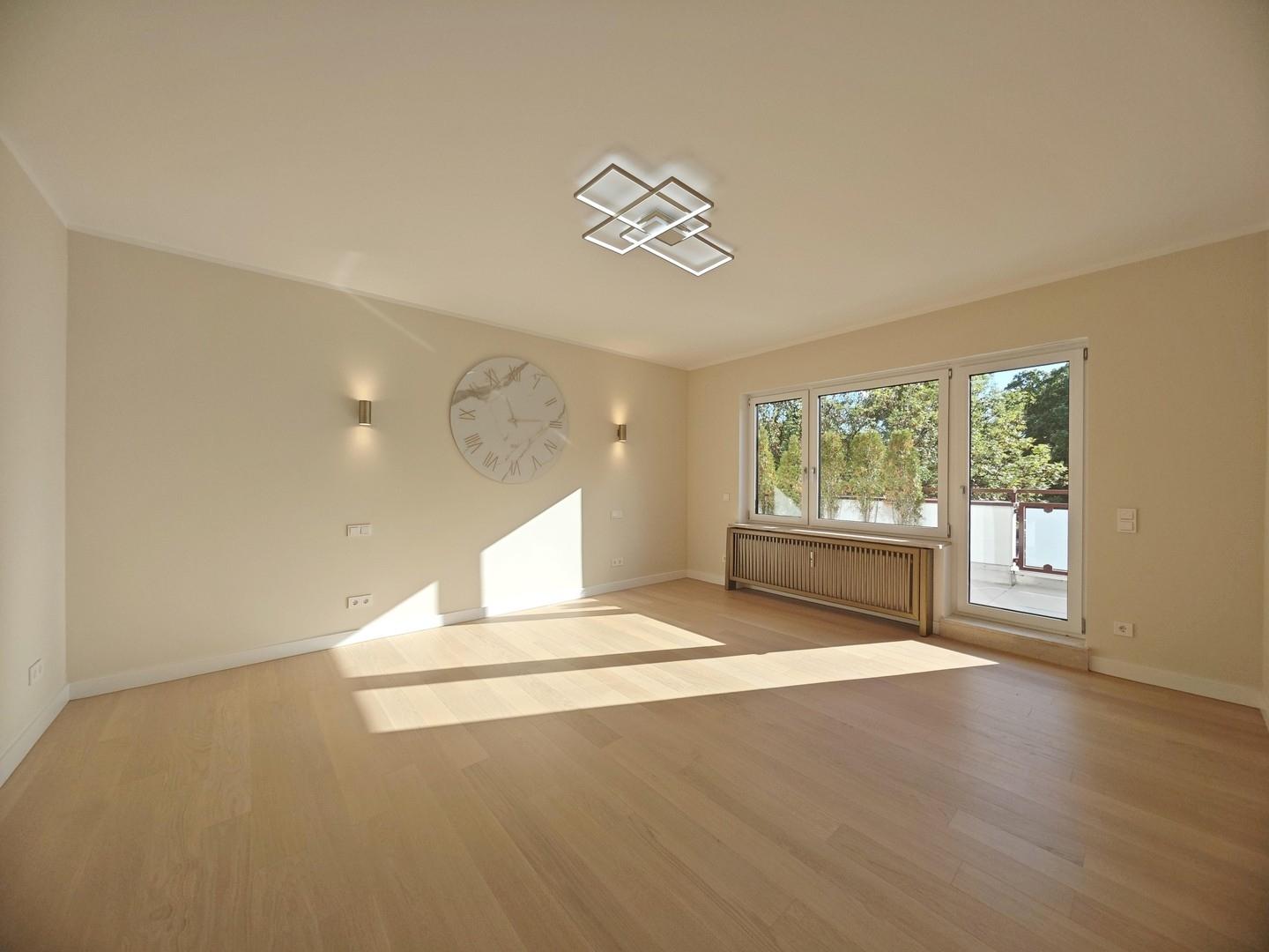 Großes Master-Schlafzimmer