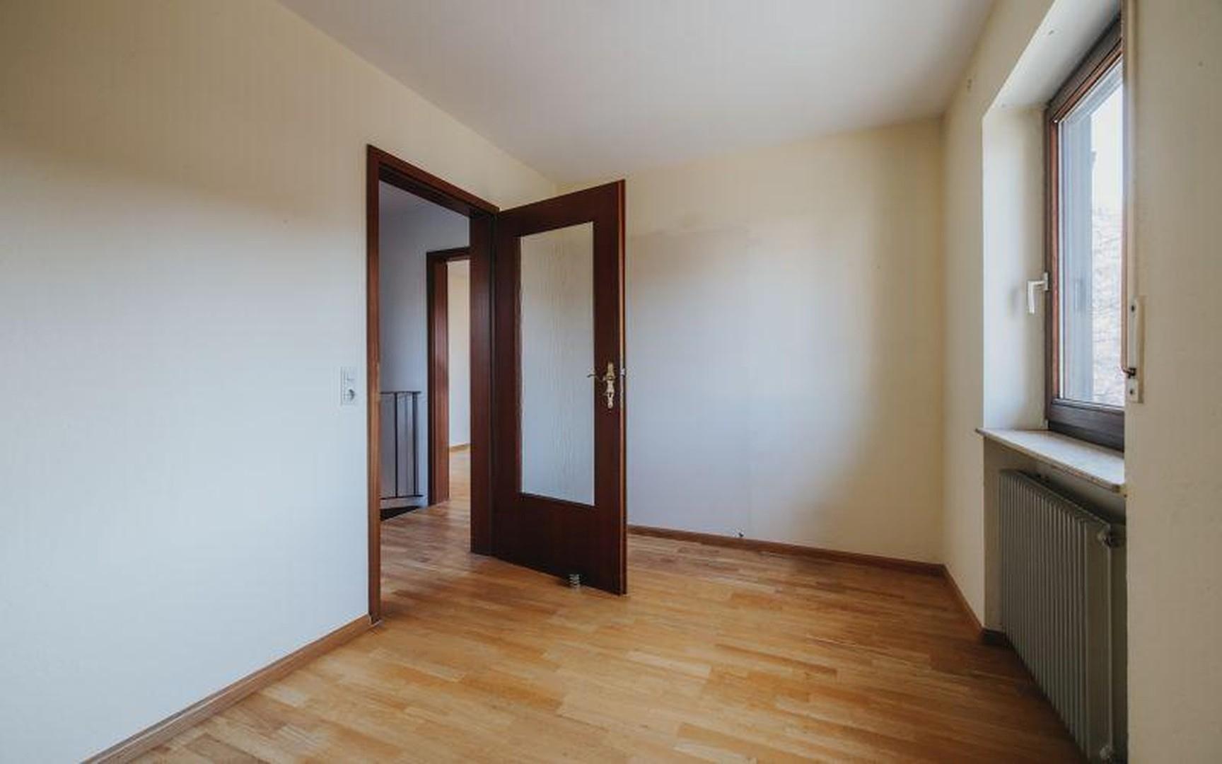 OG Arbeits-/Schlafzimmer