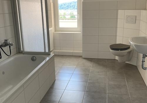 Bad mit Wanne (1)