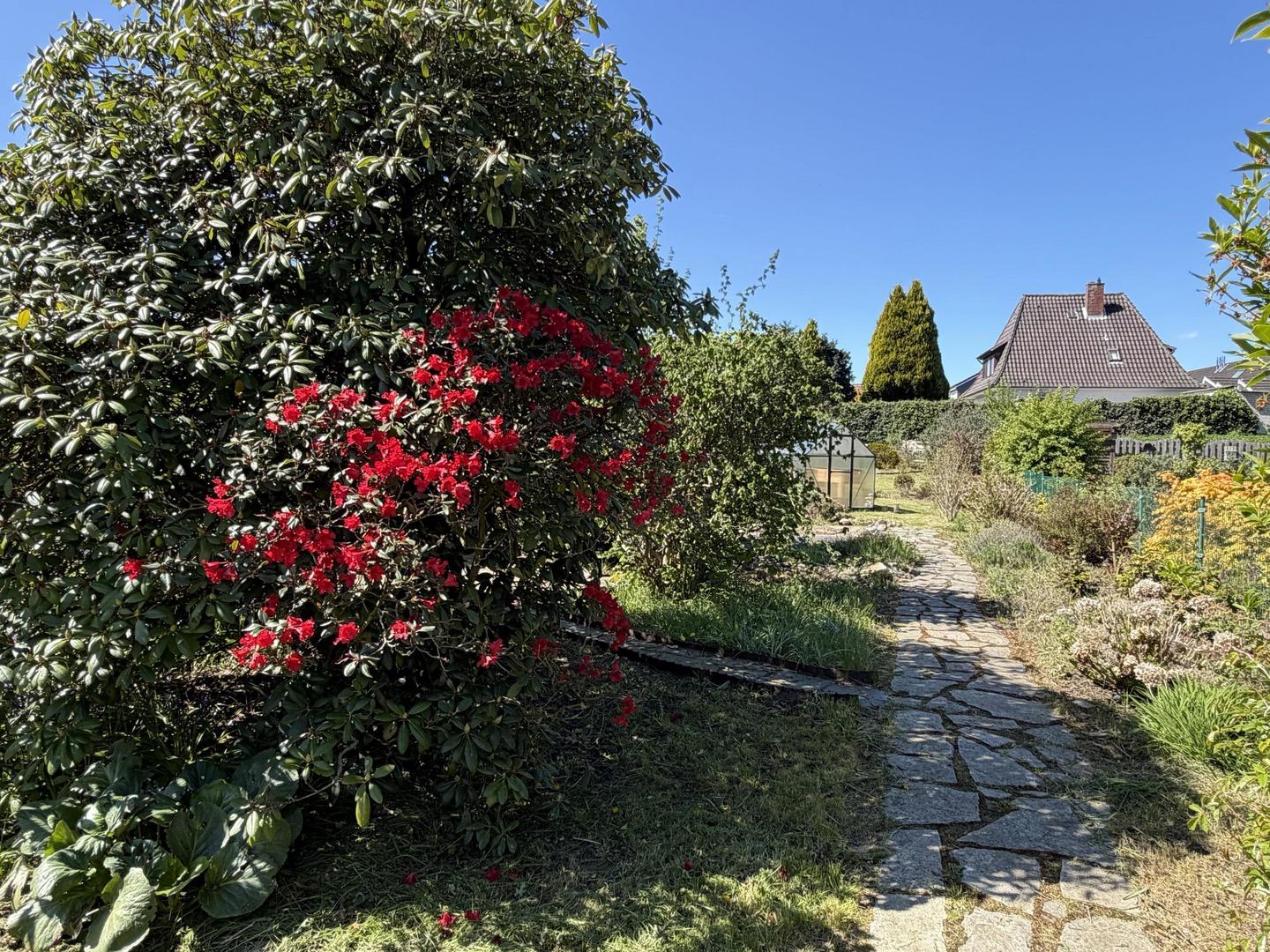 Weg in den Garten