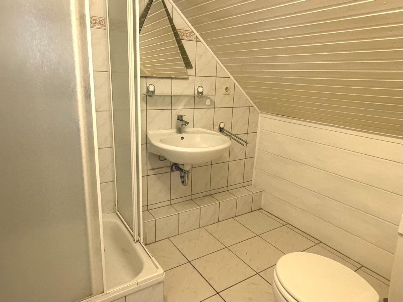 Duschbad Dachgeschoss