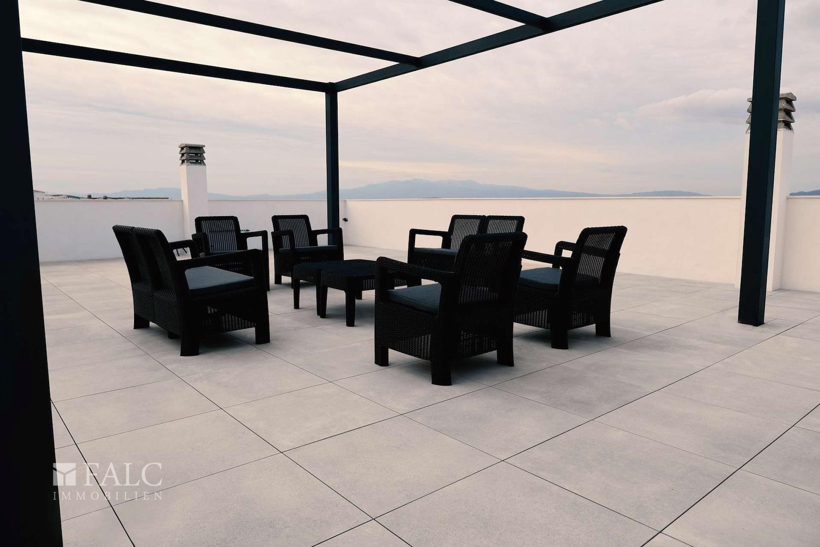 Großzügige Dachterrasse