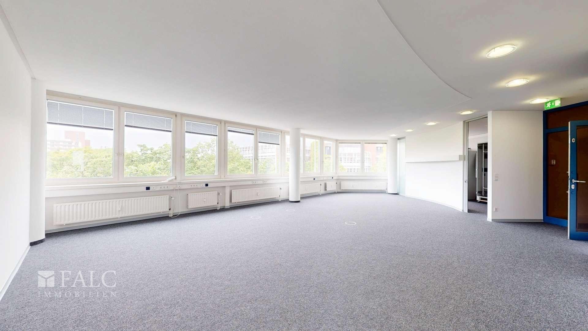 Büro 1