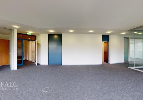 Büro 1 Richtung Eingang