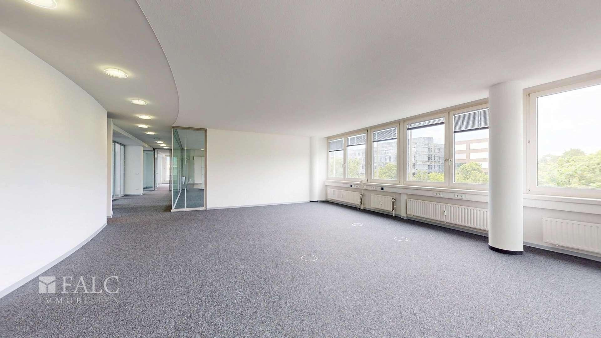 Büro 1