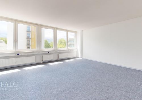 Büro 6