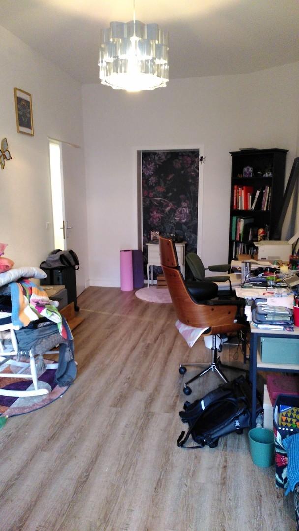 Durchgangszimmer (=> Terrasse)