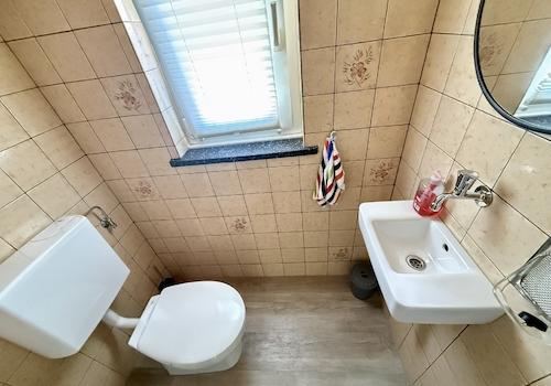 Gäste WC EG 