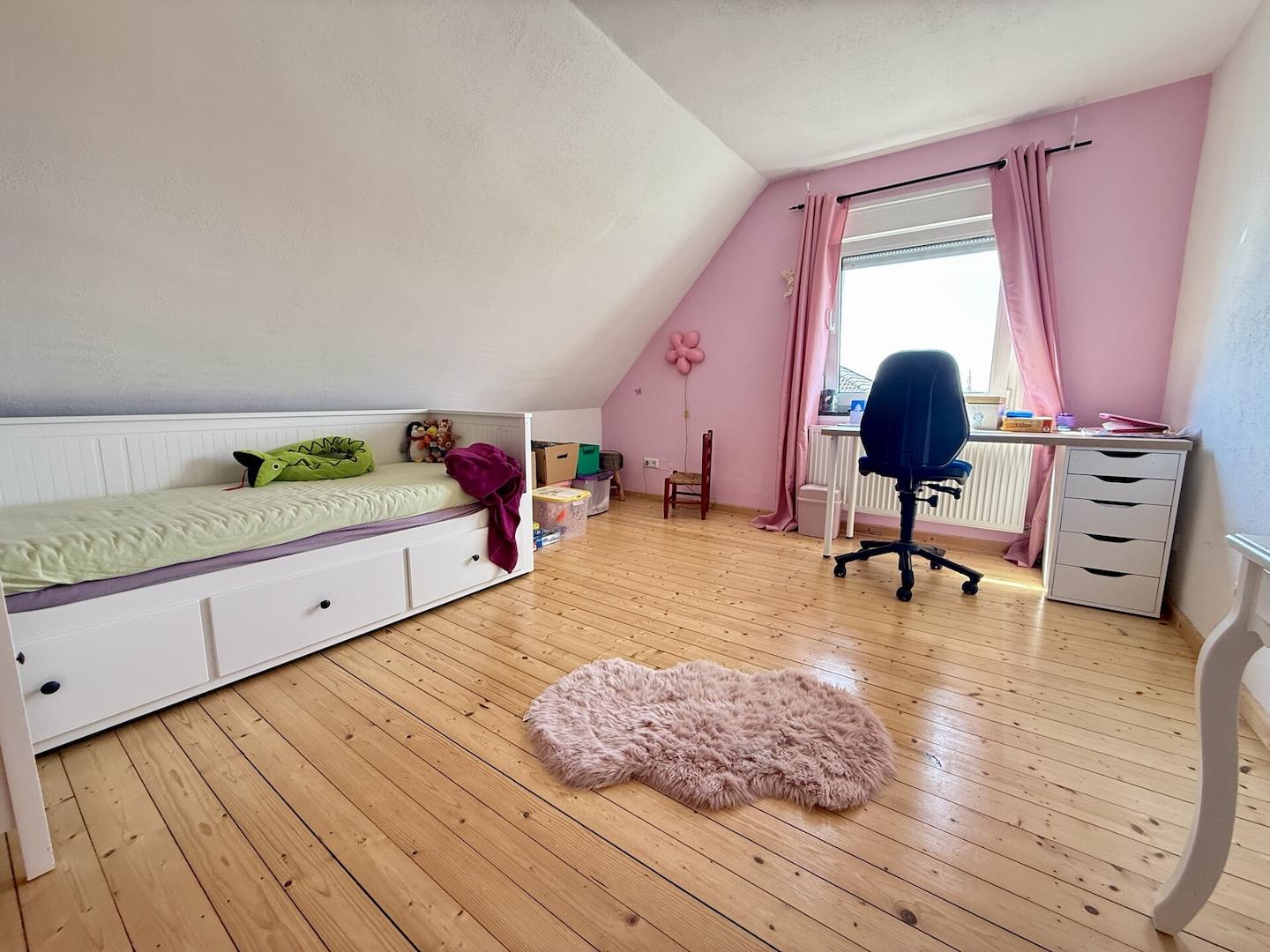 Kinderzimmer DG