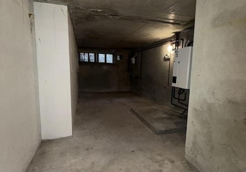 Keller mit Heizungsanlage