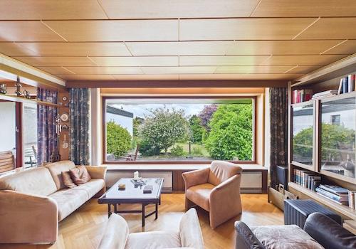 Panoramafenster im Wohnzimmer