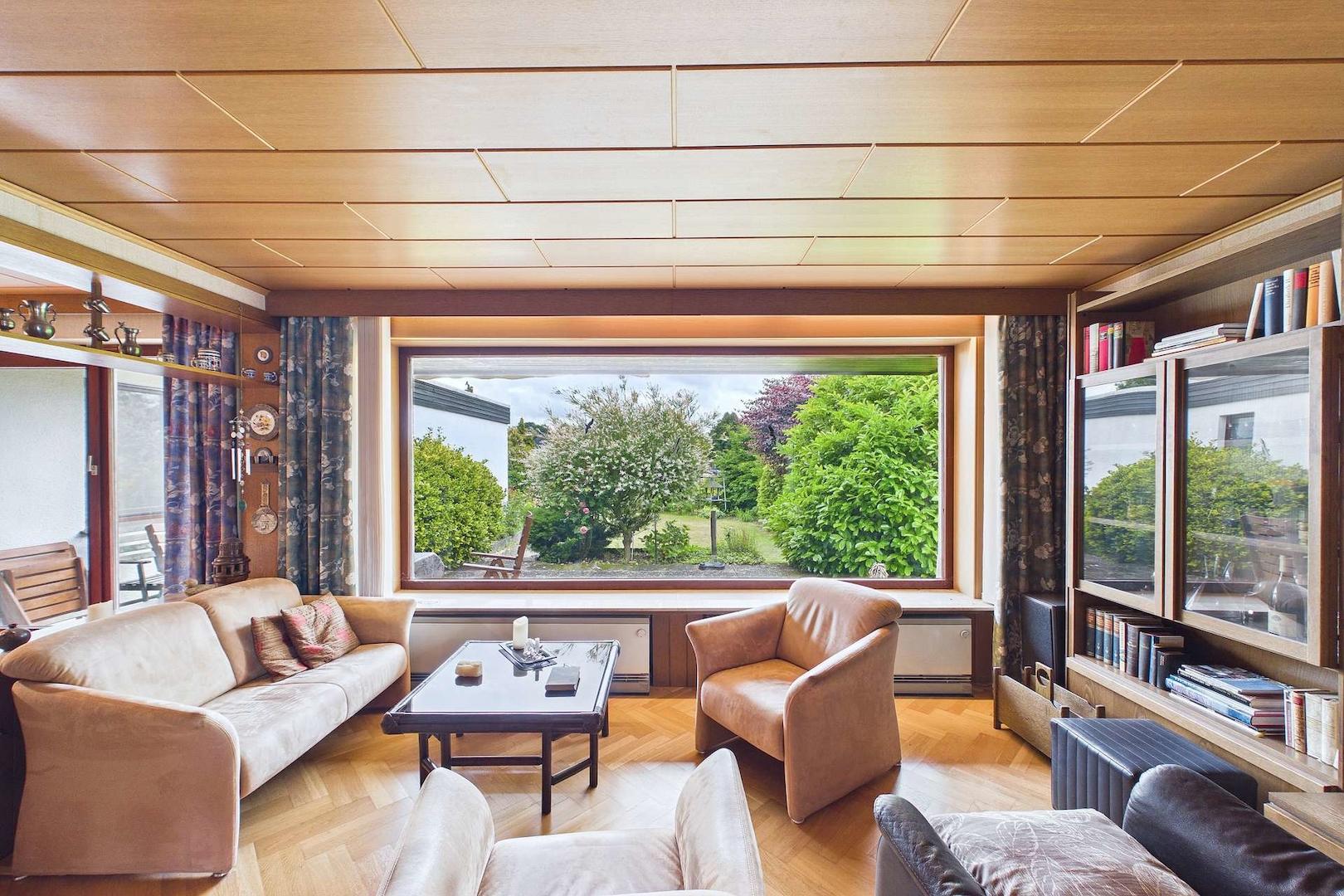 Panoramafenster im Wohnzimmer
