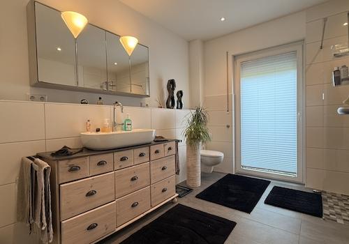 Badezimmer (2)
