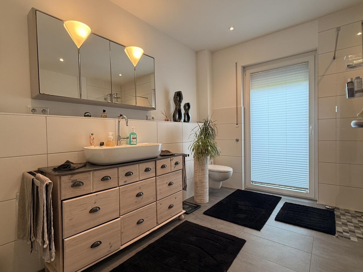 Badezimmer (2)
