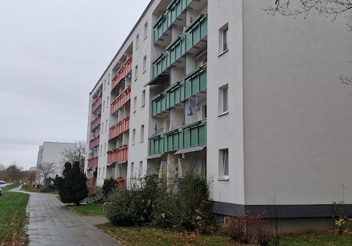 Zio 65-67 Aussenansicht.jpg