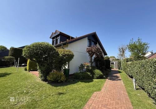 Seitlicher Blick auf die Einliegerwohnung 