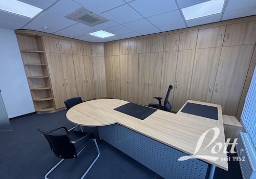 Büro II