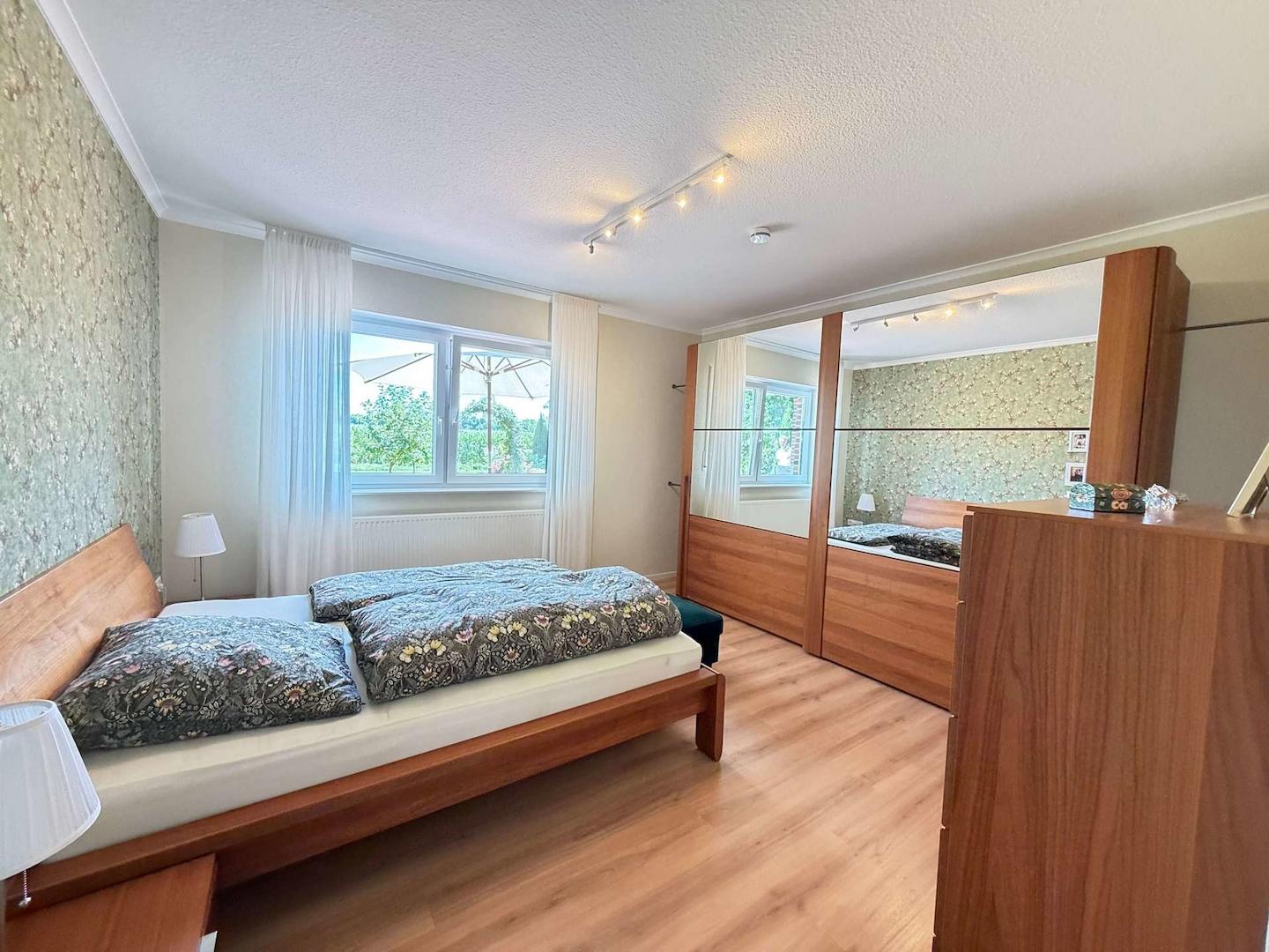 Schlafzimmer EG