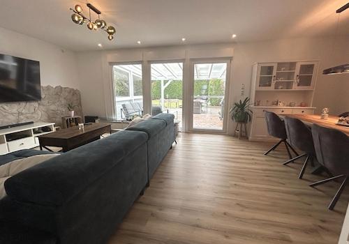Wohn-Esszimmer im EG