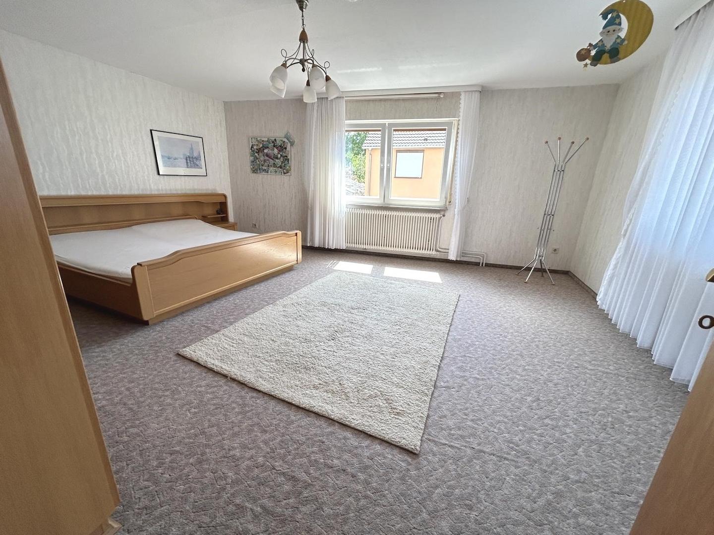 Schlafzimmer OG