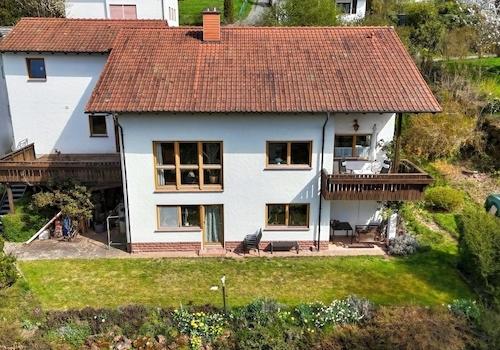 KI-generiert: Ansicht Südseite