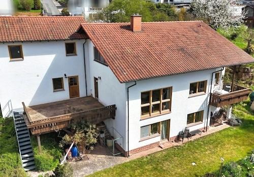 KI-generiert: Ansicht Süd-West