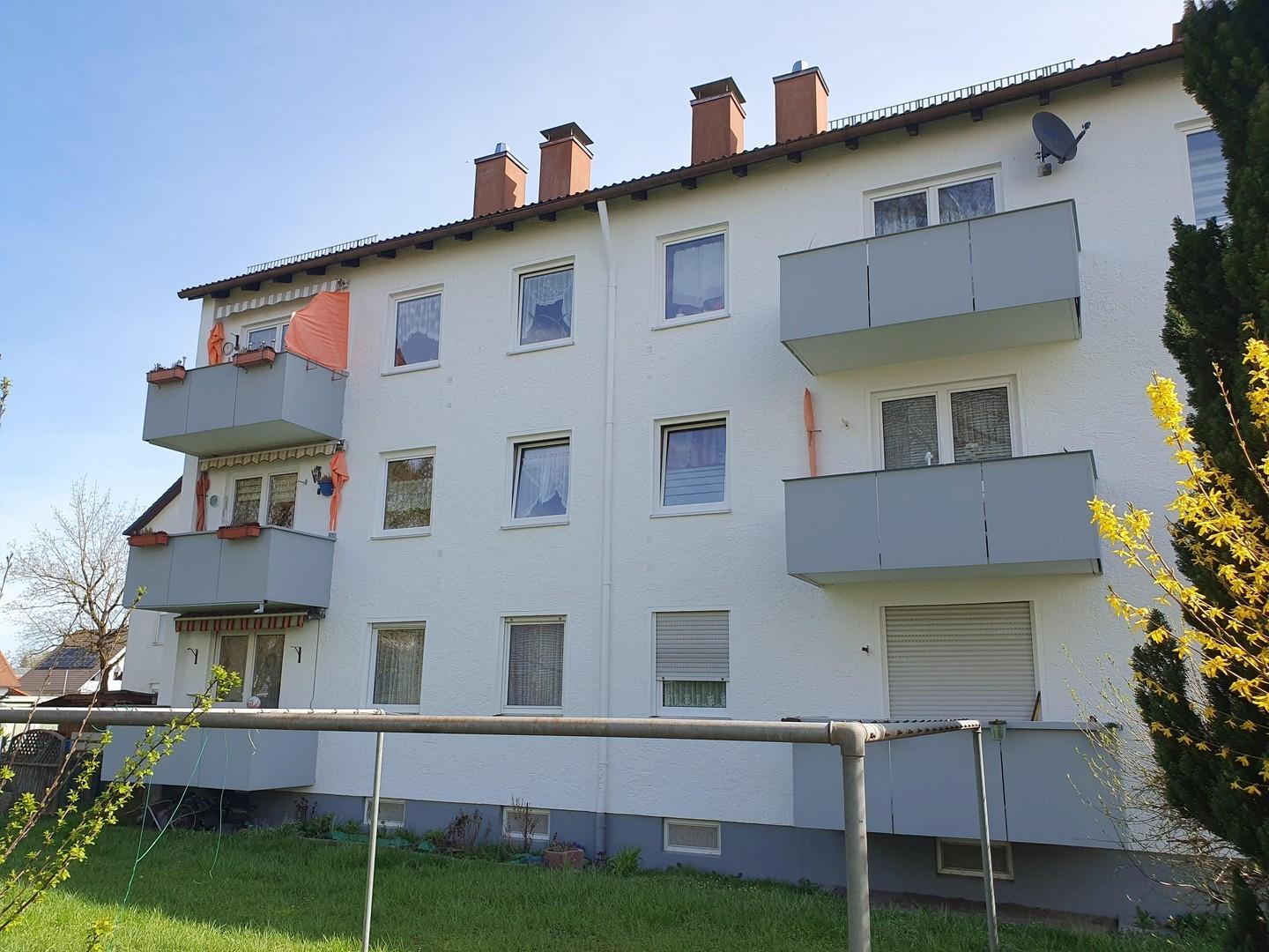 Außenansicht_mitBalkon